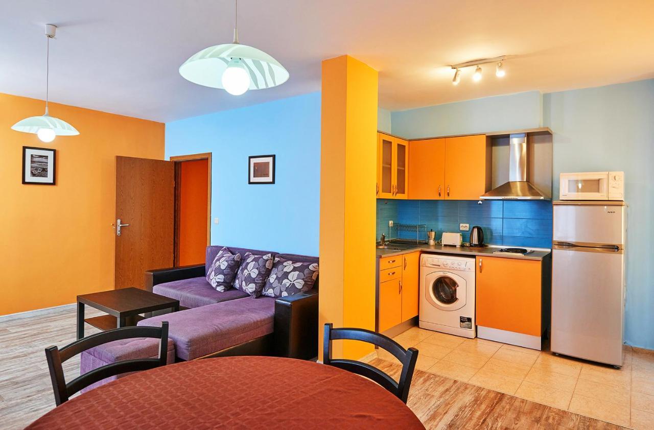 Apartments Dimitrovi Поморие Экстерьер фото