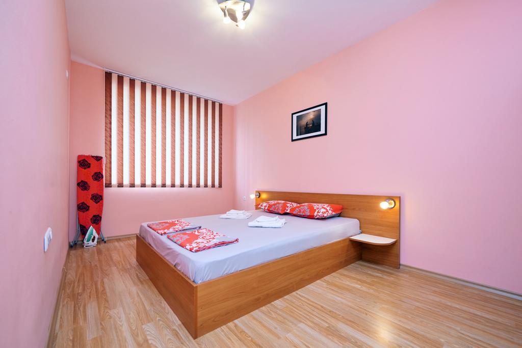 Apartments Dimitrovi Поморие Экстерьер фото